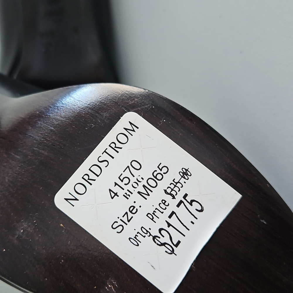 New Stuart Weitzman Black Pumps - Picture 7 of 9